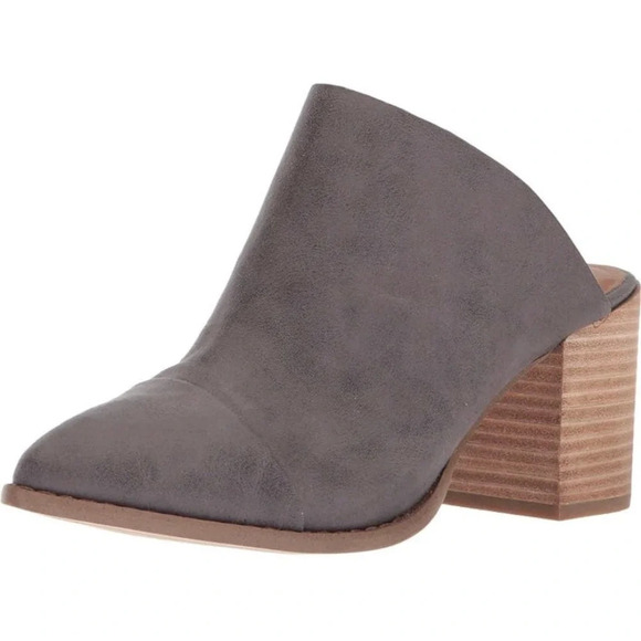 Report Tisha Faux Suede Leather Mules Clogs Pointed Toe Gray Taupe Shoes sz 7.5 - Picture 1 of 12